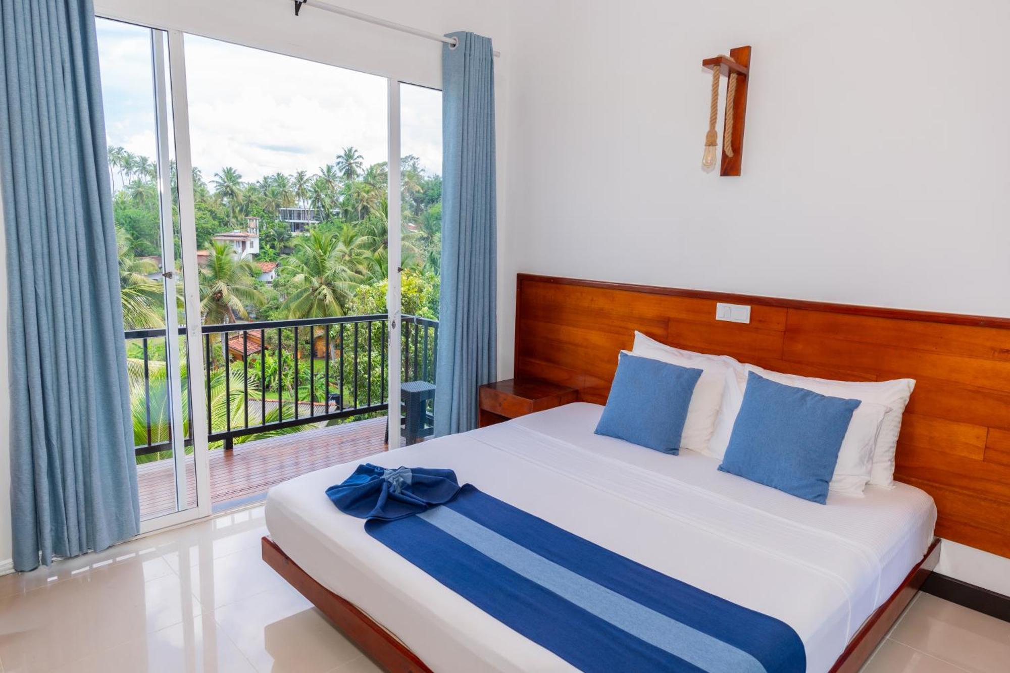 Sea Cloud Hotel Unawatuna Bagian luar foto
