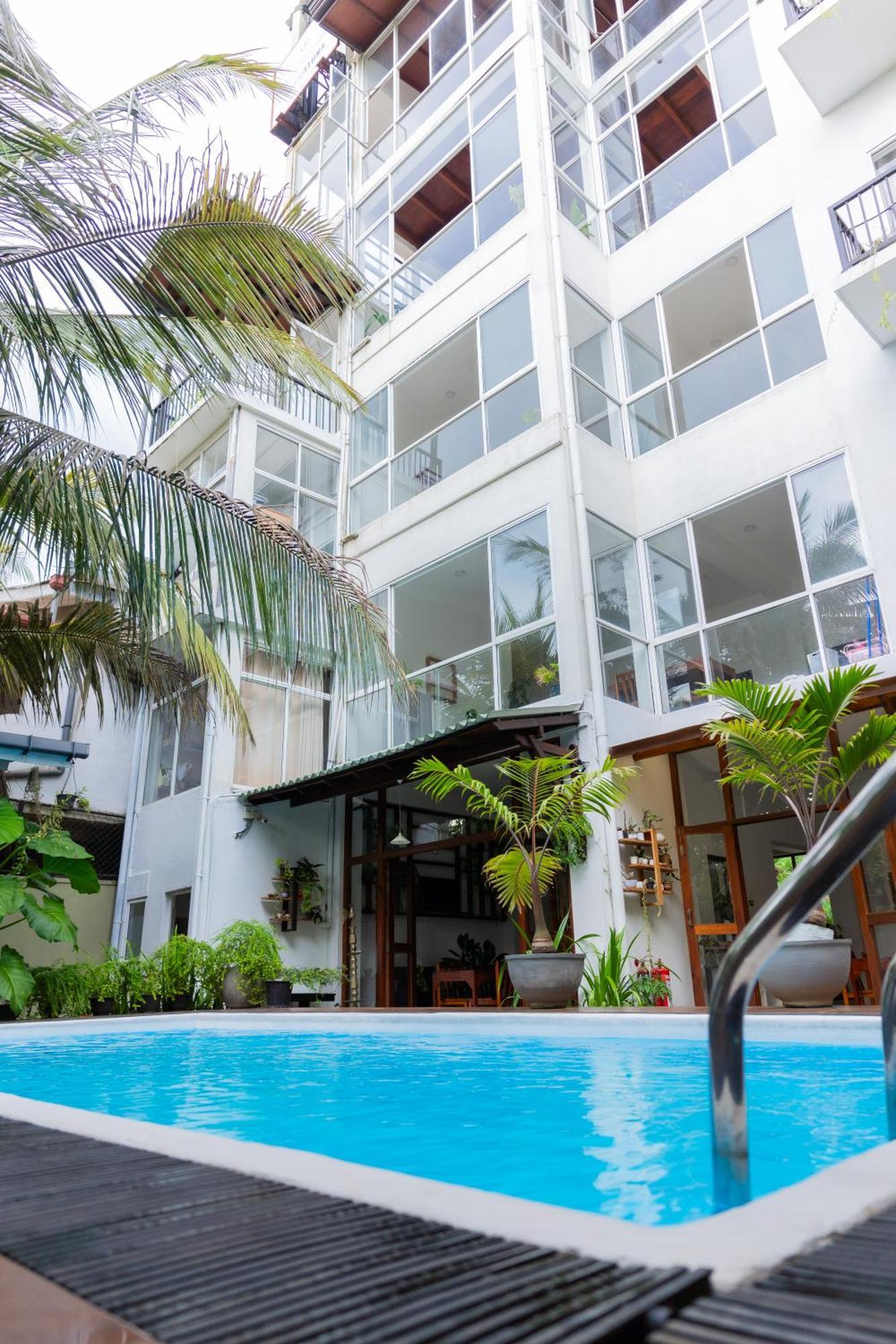 Sea Cloud Hotel Unawatuna Bagian luar foto